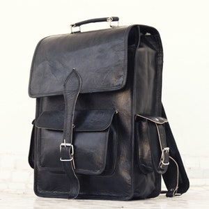 Black Leather Backpack for Women and Men Genuine Leather Travelling Bag Overnight Leather Bag Travel Backpack Shoulder Bag Best Satchel Bag