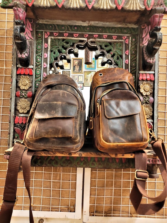 Genuine Leather Sling Bag Crossbody Bag Shoulder Bag Travel  display picture 1