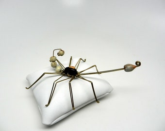 Wire & Beads Insect Scorpion Spider Bug Sculpture Art Table Desk Top Figurine