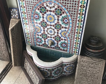 Moroccan mosaic fountain. Mosaic fountain for your garden Or for your interior and exterior. Garden and terrace interior decor.