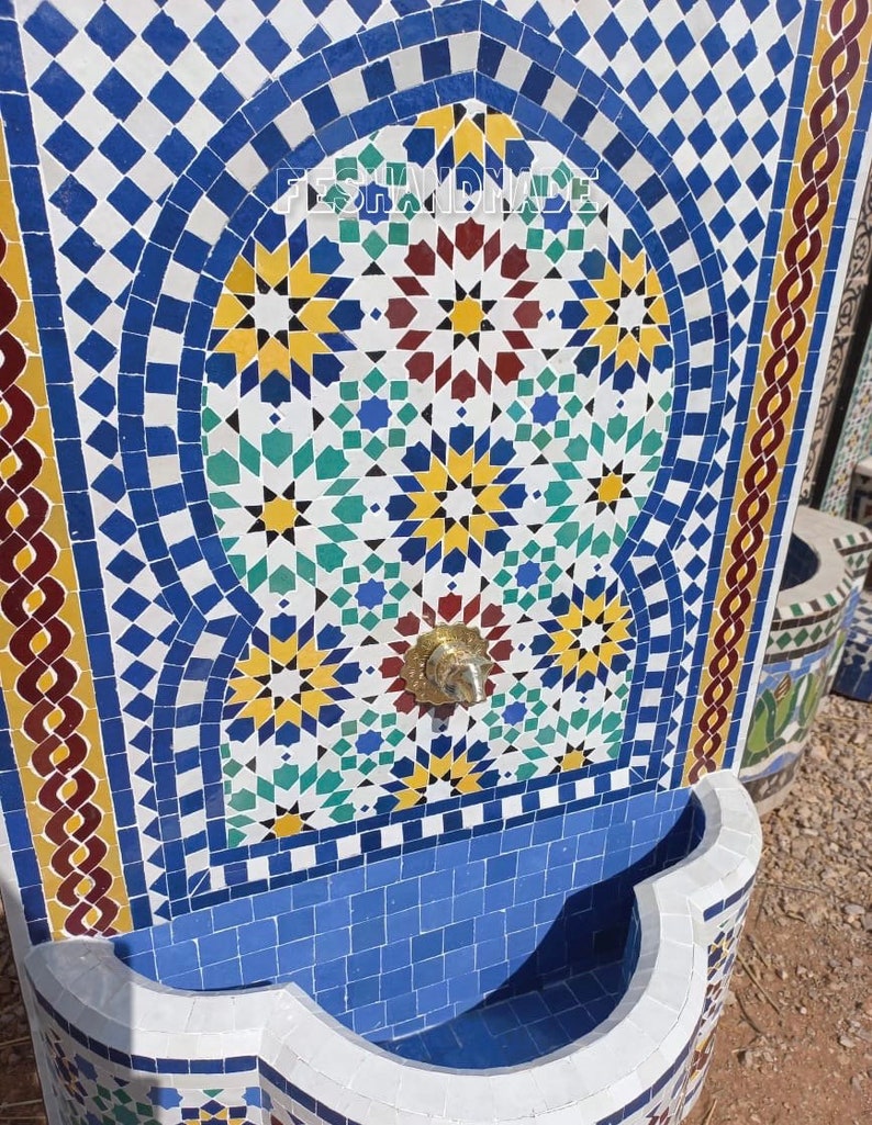 Moroccan mosaic fountain. Mosaic fountain for your garden Or for your interior and exterior. Garden and terrace interior decor. image 5