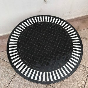Amazing Moroccan mosaic table, outdoor table, luxury round table, handcrafted table, mosaic tile table, zellige table.