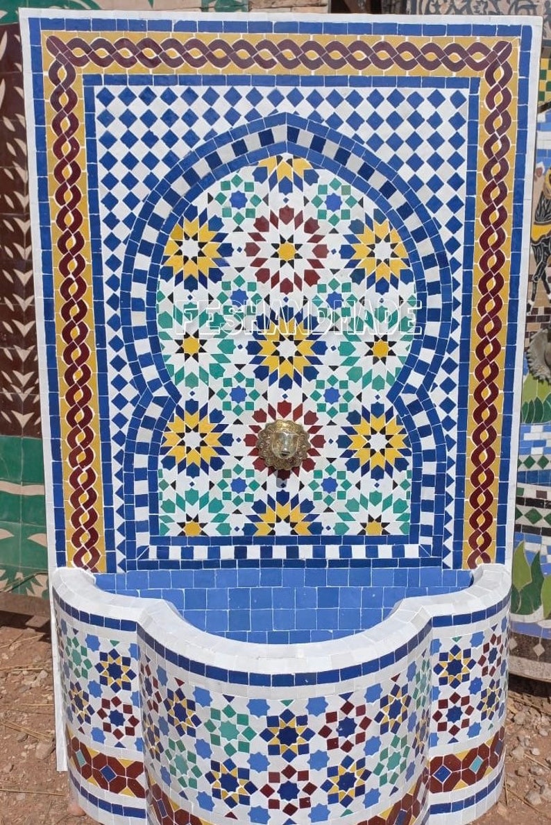 Moroccan mosaic fountain. Mosaic fountain for your garden Or for your interior and exterior. Garden and terrace interior decor. image 2