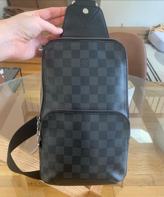 louis vuitton backpack avenue