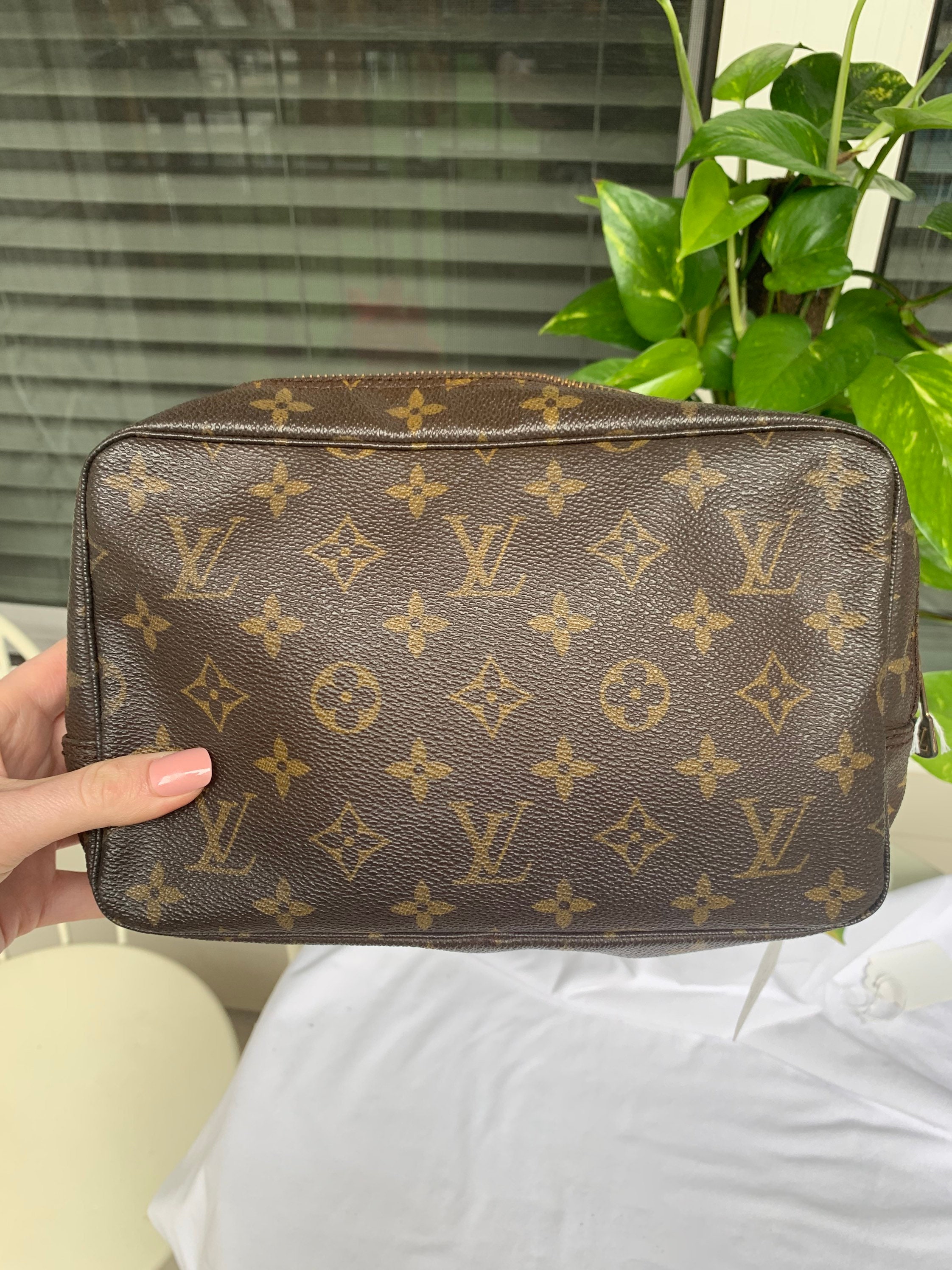 Authentic Louis Vuitton Monogram Cosmetic Trousse 23 | Etsy Australia