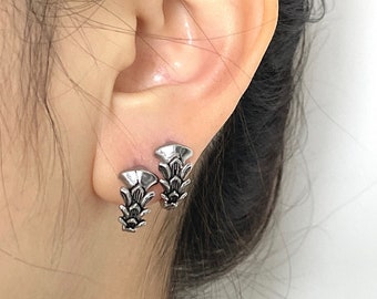Dragon Scale Titanium Steel Hoop Earrings: Gothic Fantasy Jewelry