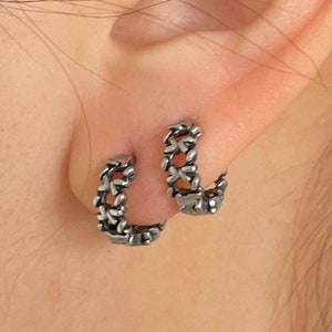 Edgy Huggie Hoops - Link Chain Hoop Earrings - Titanium Second Hole Earrings
