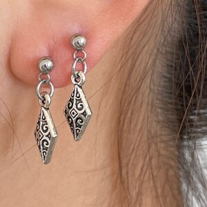 Retro Rhombus Studs - Medieval Jewelry Accessory