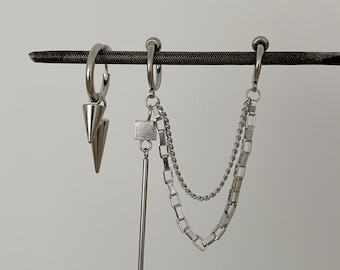 Spike Mismatched Clip On Earrings - Gothic Clip On Earrings - Unisex Punk Earrings - Chain Earrings