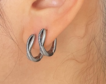 Titanium U Hoop Earrings: Sleek Modern Style
