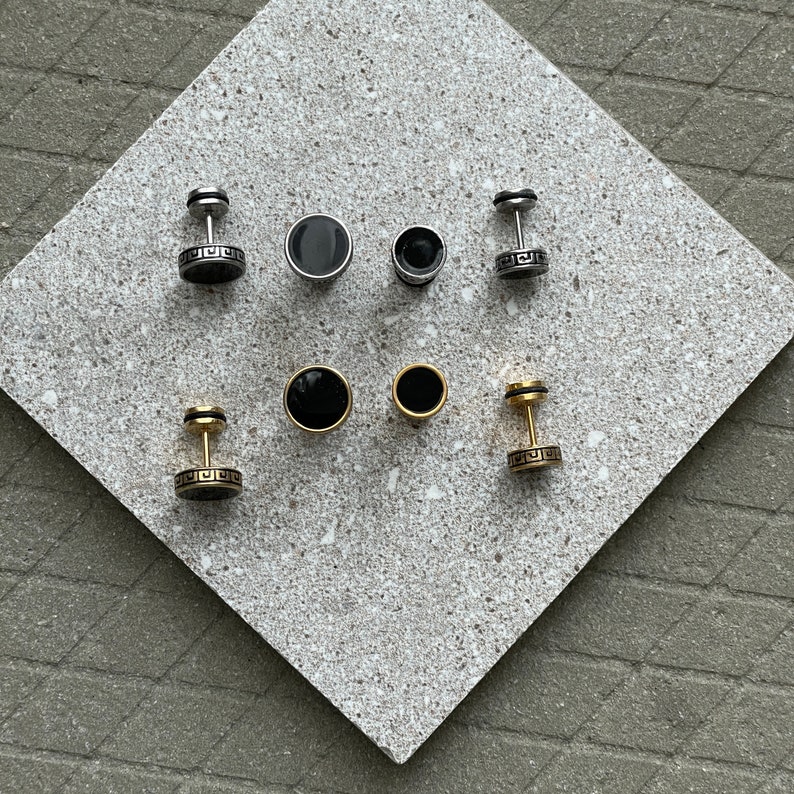Schwarze Emaille-Ohrstecker | Titan-Ohrstecker mit Schraubverschluss | Minimalistische Herren-Ohrstecker mit flacher Rückseite Bild 8