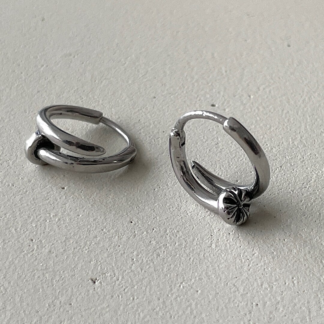 ピアス Monday Edition _ Shiny Ring Earrings il_1080xN.5775845554_bfoa.jpg