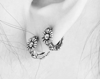 Daisy Hoop Earrings: Stainless Steel Floral Jewelry - Flower Earrings