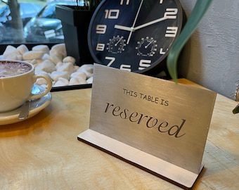 Metallreserverad bordsskylt: Björkträbas, restaurangdekor