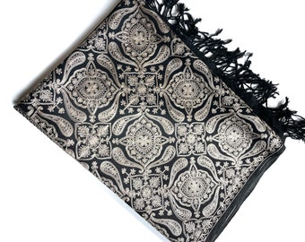 Handmade Aari Embroidered Lambswool Scarf: Kashmiri Silk on Black