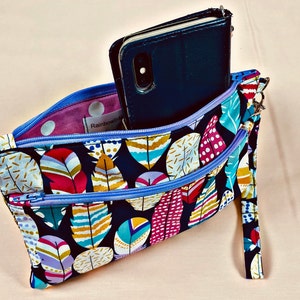 Feather Double Zip Wristlet