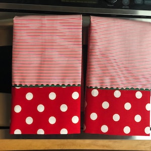 Red Polka Dot Tea Towels and Holiday Spatula: Kitchen Gift Set