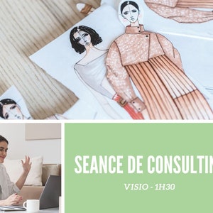 Op de afbeelding: Een vrouw tijdens een videogesprek, die met haar hand zwaait naar de camera. De achtergrond toont een groene rechthoek met de tekst "SEANCE DE CONSULTING VISIO - 1H30".
