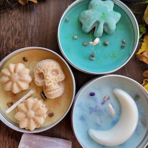 Soy Candles with Crystal chips ,Aromatherapy, 4oz/Candle - Handmade Tin Jar