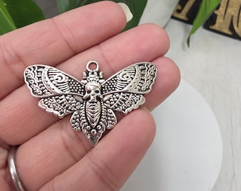 Death's Head Moth Pendant Charm | Gothic Moth Charm | Silver Tone Insect Pendant | Jewelry Making Supply | DIY Necklace Charm | Qty 1