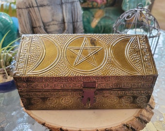 Pentacle Wooden Carved Box Tarot Jewelry Sage Stash Box 4"x 6" 