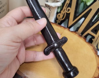 Sword Candle Black – Handcrafted Paraffin Wax Decor for Medieval Themed Events or Gifts