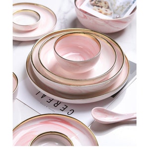 Limited Edition Modern Gold Rim Porcelain Faux Pink and White Marble Hand-painted Luxury Dinnerware