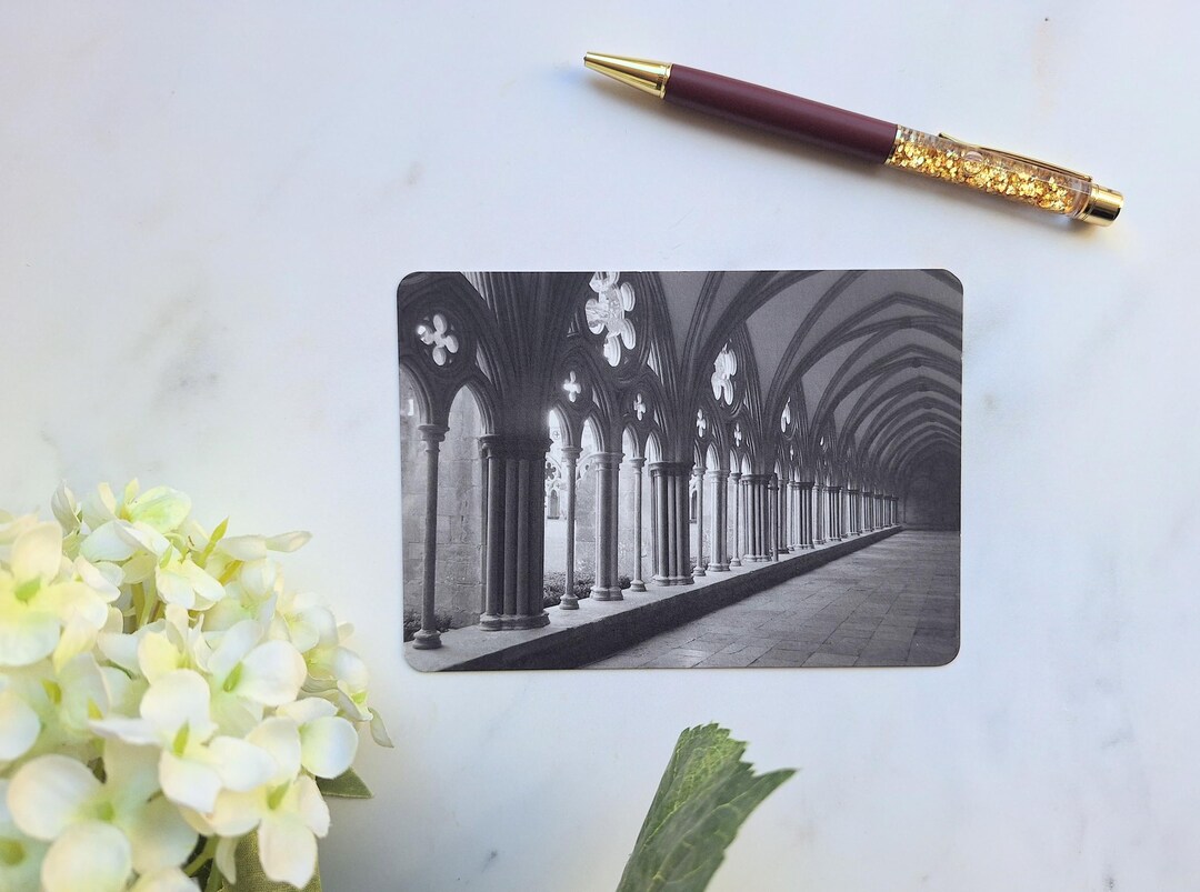 Architectural Photography Postcard: Cathedral Arches Artwork - Etsy