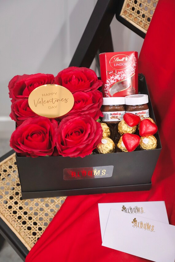 Black Roses with Nutella Box Black Roses with Nutella Box