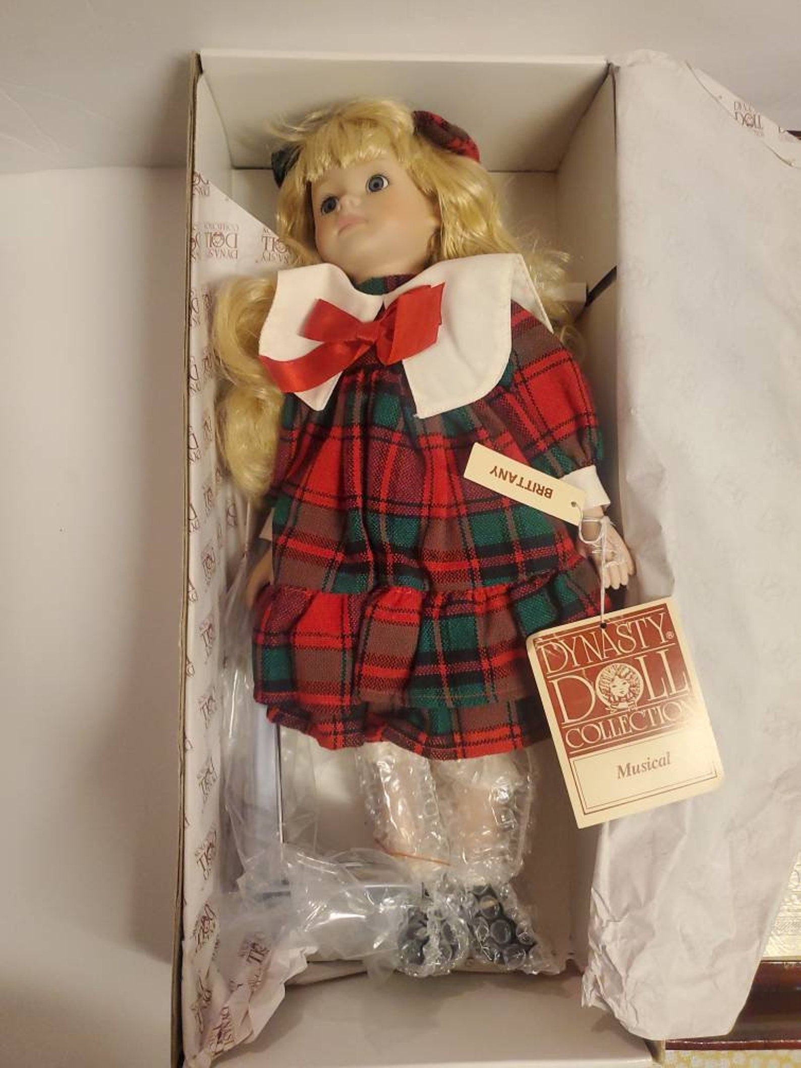 Dynasty Doll Brittany Christmas Musical Porcelain Doll 1992 Etsy