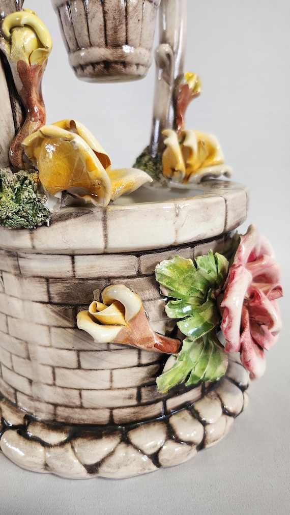 Capodimonte Wishing Well, Vintage, 3D, Floral, Glazed Ceramic