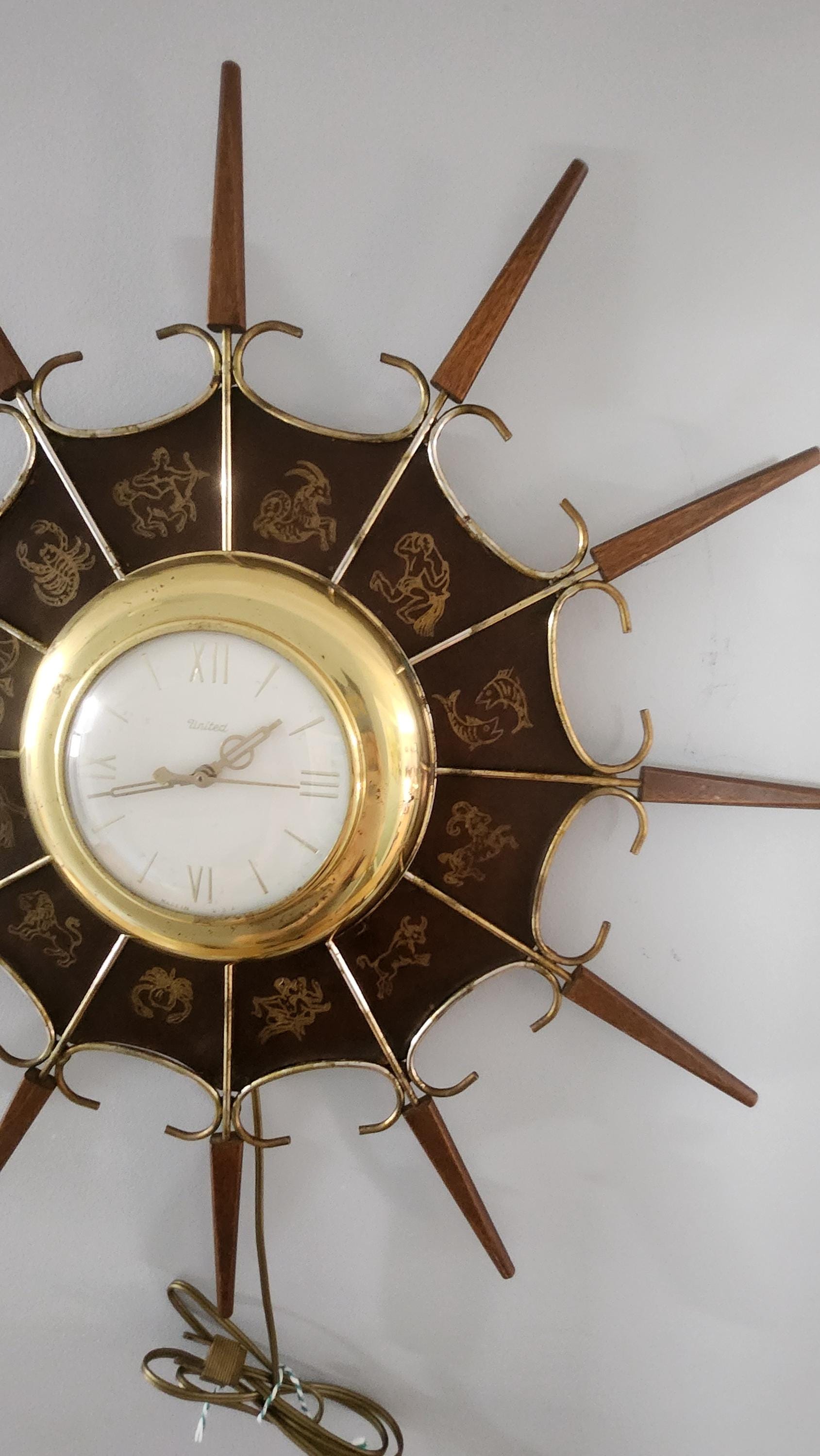 United Starburst Zodiac Wall Clock. Vintage, 1960s, Model #203 - Etsy