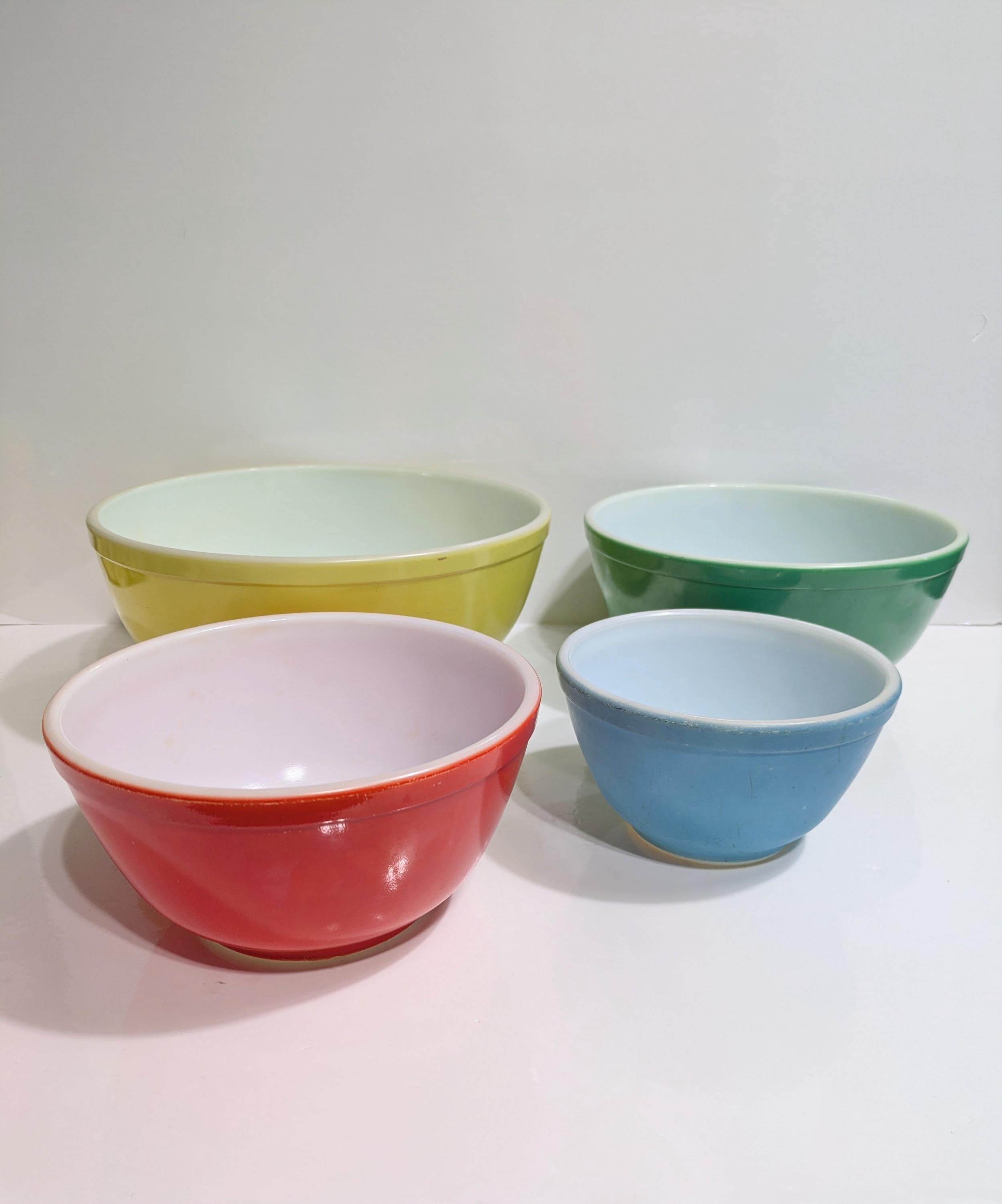 Pyrex Glass Nesting Bowl Set, Kitchenware, Primary Colours, 4