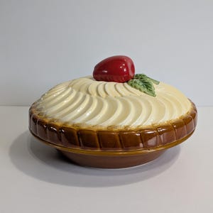 Pie Dish, Apple Pie, Euro Ceramica, Serving Dish, Storage, Ceramic, Made in Portugal, Vintage, 1970s