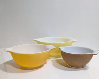 パイレックス シンデレラ ネスティングボウルセット、3点セット、タウン＆カントリー、イエロー、オレンジ、ブラウン、オーブンウェア、441、442、443、ヴィンテージ、1960年代