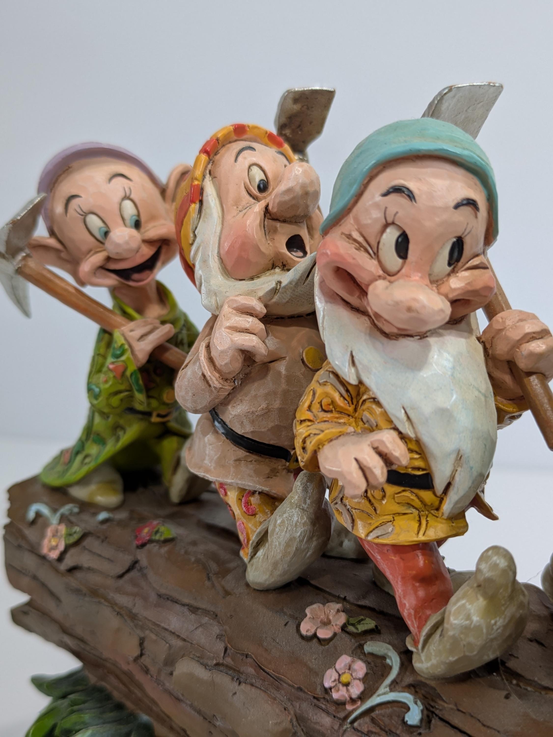 7人の小人　フィギュア　disney enesco Jim Shore Disney Showcase Traditions Jim Shore Enesco Seven Dwarfs Homeward