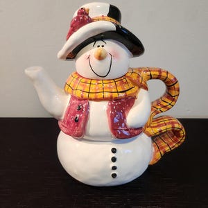 Burton & Burton Stackable Snowman Teapot set for 1. Vintage, 1980s