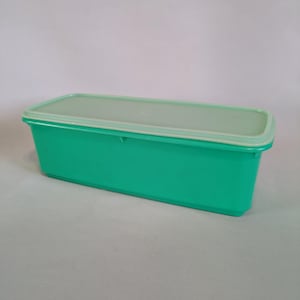Tupperware Vegetable Crisper, Green, Storage, Retro, Rectangle, Vintage, 1970s