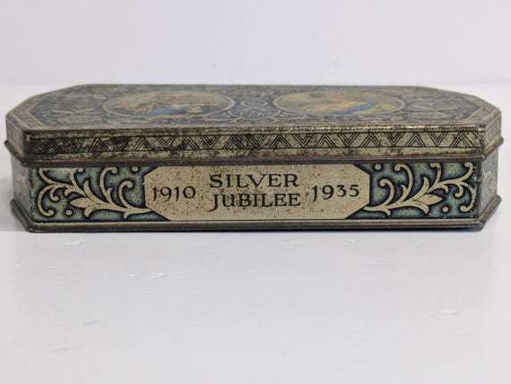 Silver Jubilee Commemorative Storage Tin, King George V, Queen