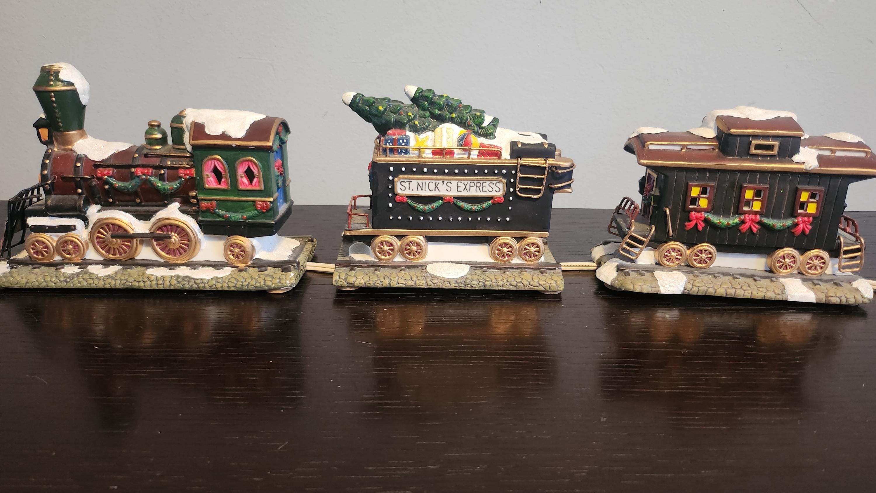 St. Nicholas Square, St.nick's Express. Vintage, the Village