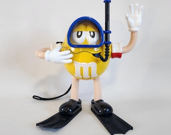 M&M Shower Radio, AM/FM, Splashproof, Snorkel, Mr. Peanut