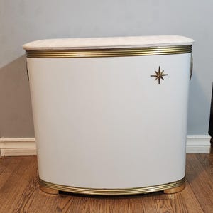 Laundry Hamper. Vintage, 1960s, Starburst, White, Metal, Vinyl lid with gold knob