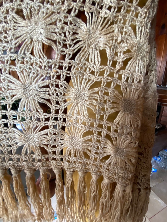 Vintage Handknitting Shawl/ Crochet Wool Shawl/ R… - image 7