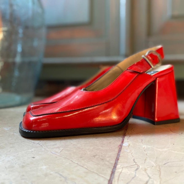 1970s Bright Red Patent Leather High Heels/ Made in Italy/ Size 38