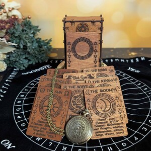 Eight card witch runes set with box