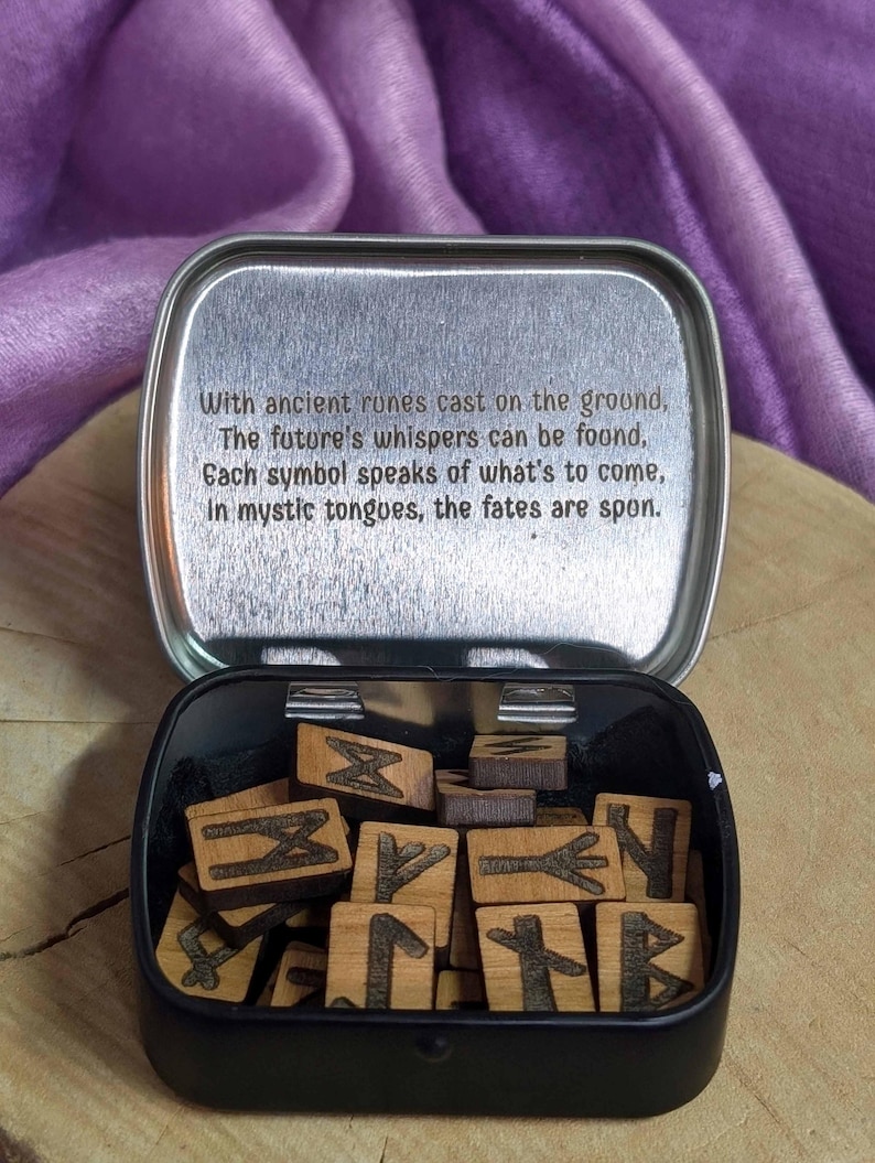 Elder futhark rune set; Mini rune set