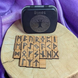 Elder futhark rune set; Mini rune set