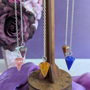 Small healing crystal pendulum; Crystal pendulum on chain; Dowsing tools; Dowsing supplies; Spiritual tools; Divination tools; Intuitive