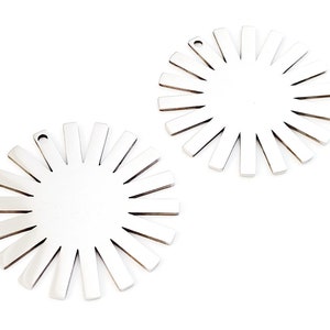 6pcs Stainless Steel Sun Charm, Sun Pendant, Sun Earring, Gold Sun Necklace Pendants, Stainless Steel Findings 33mm