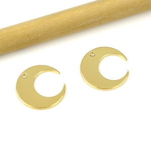 Brass Crescent Charm For Earring, 18K Real Gold Plated Brass Moon Pendant For Necklace, Earring Findings, Jewelry Supplies 14x14x1mm